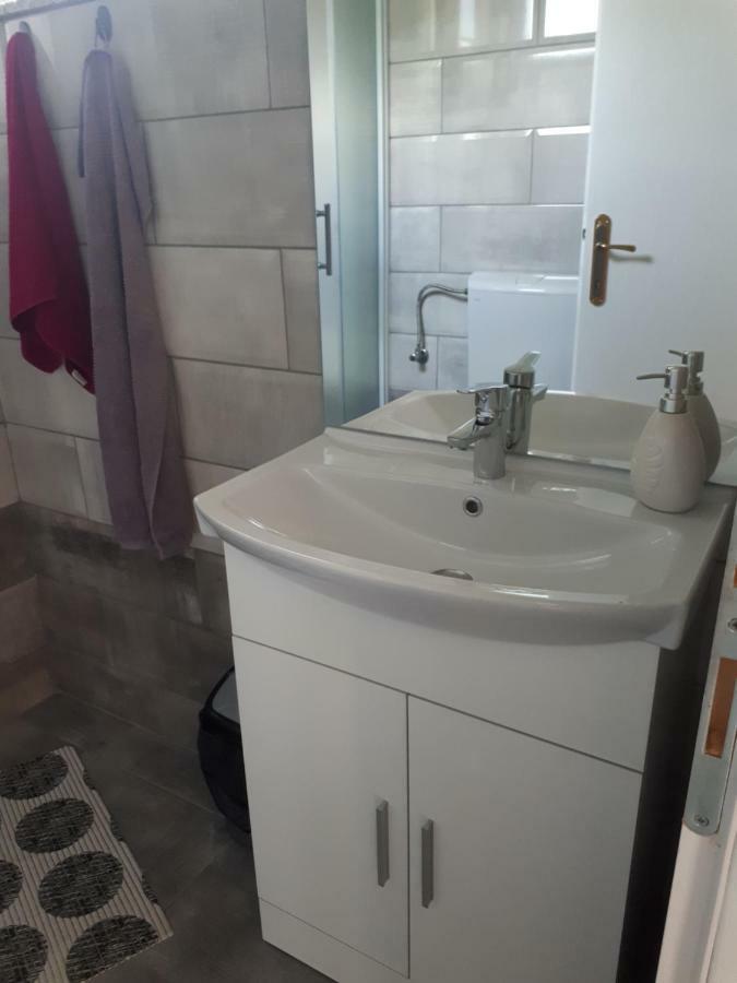 Apartmani Korina Starigrad Paklenica Extérieur photo