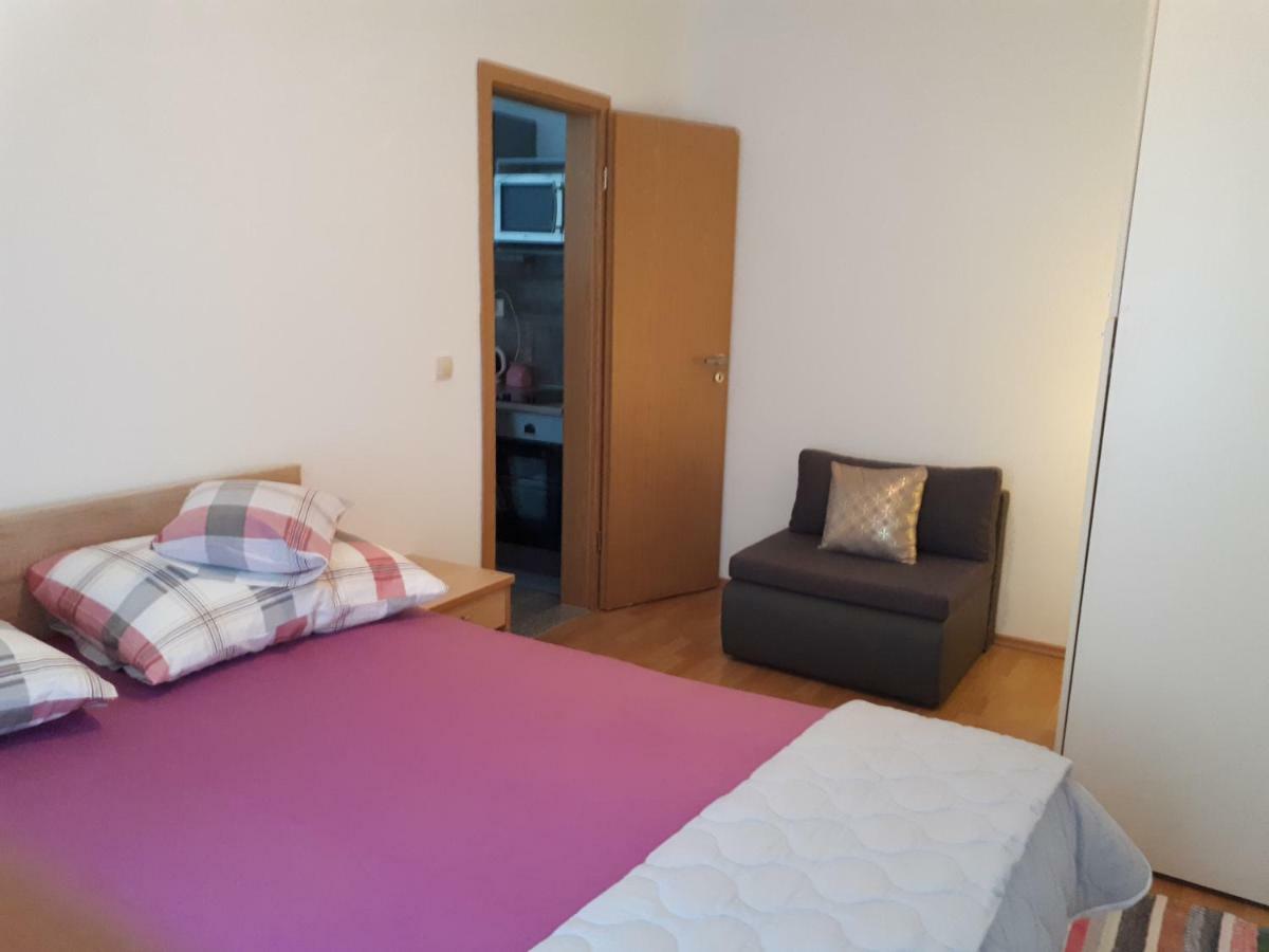 Apartmani Korina Starigrad Paklenica Extérieur photo