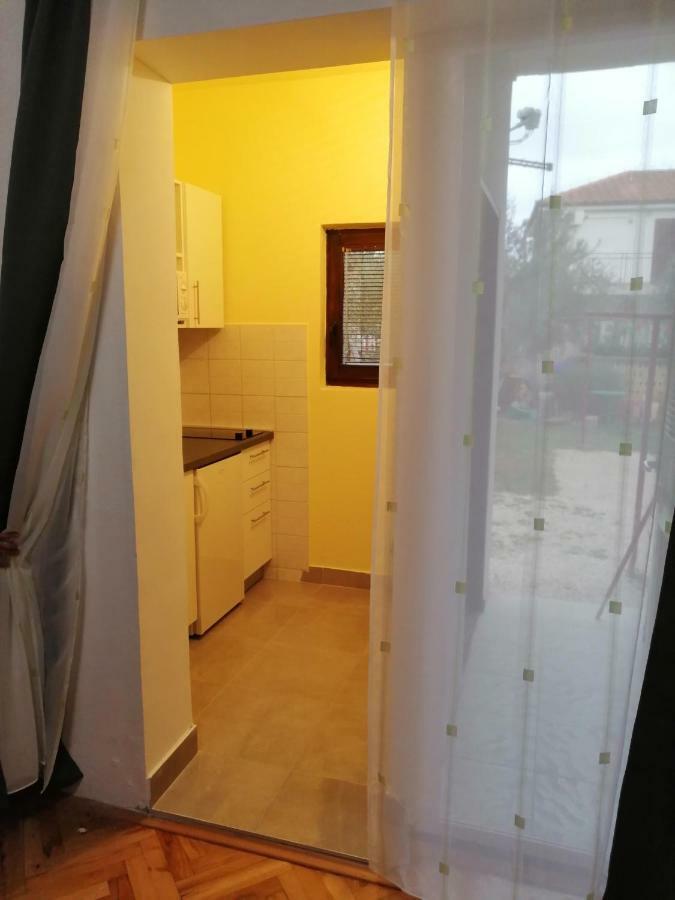 Apartmani Korina Starigrad Paklenica Extérieur photo