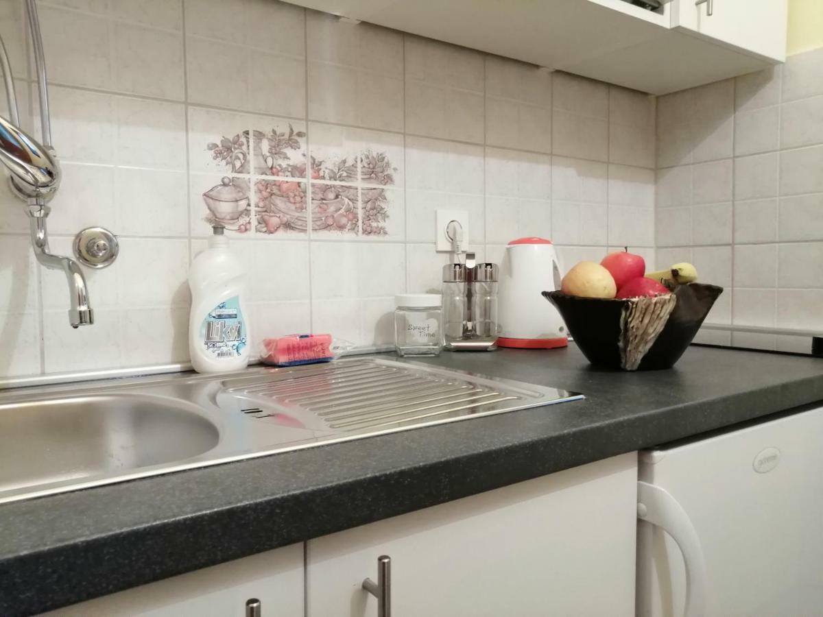 Apartmani Korina Starigrad Paklenica Extérieur photo