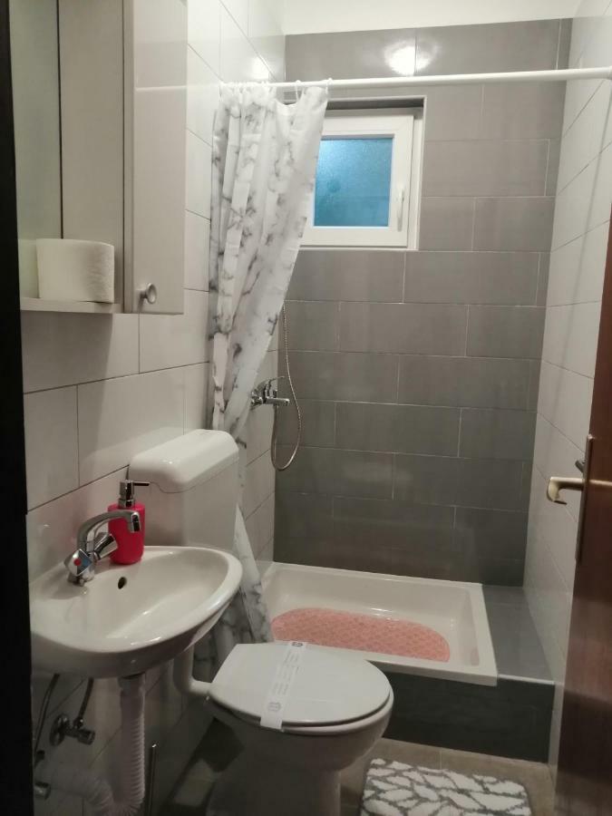 Apartmani Korina Starigrad Paklenica Extérieur photo